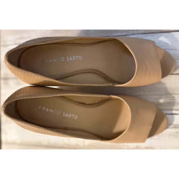 Franco Sarto Beige Nude Leather Peep Toe Wedges - Size 7.5 - Picture 5 of 10